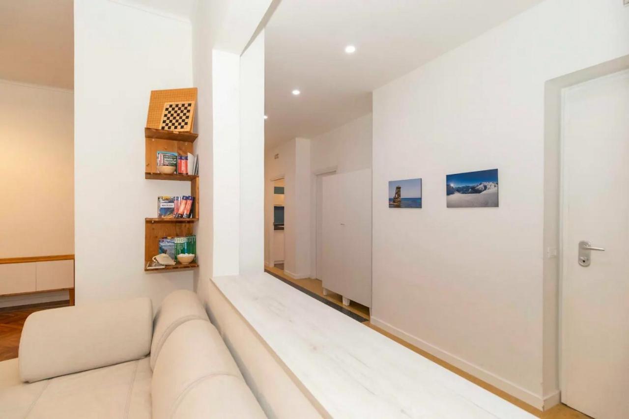 New! Cit Turin Elegant Apt With Parking Εξωτερικό φωτογραφία